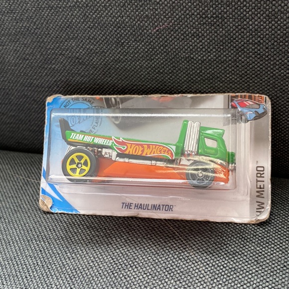 Hotwheels Vehicles - Picture 5 of 5